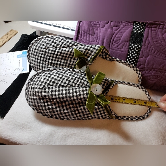 Slippers with a bag - Picture 2 of 15